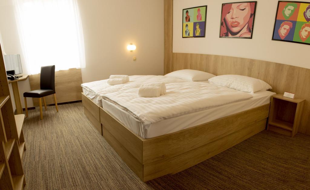 Hotel Celeia Celje Oda fotoğraf