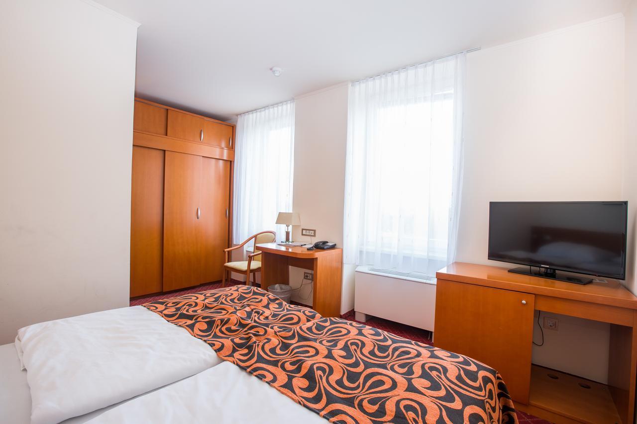 Hotel Celeia Celje Dış mekan fotoğraf