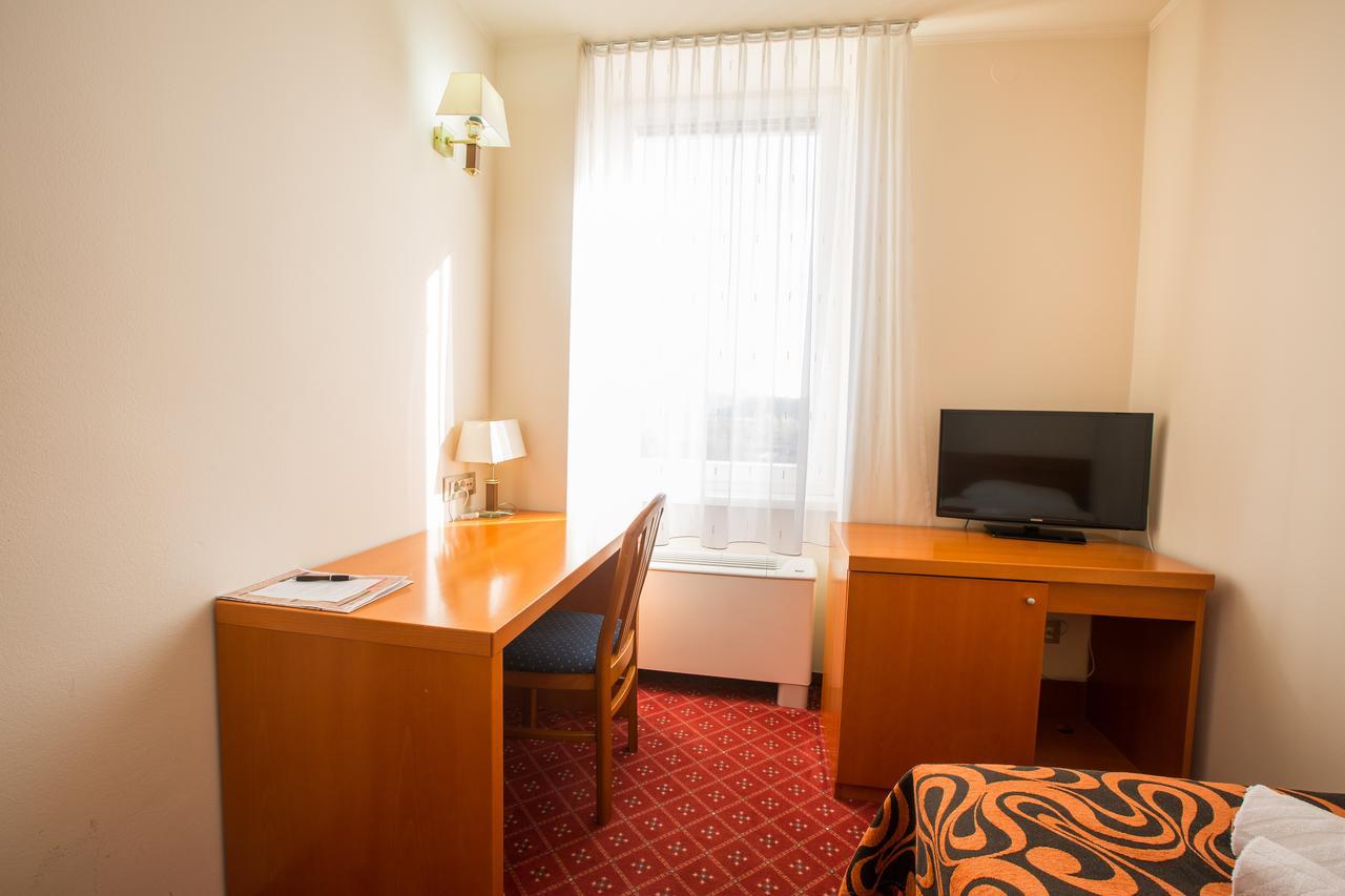 Hotel Celeia Celje Dış mekan fotoğraf